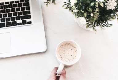 电竞世界杯-年少搭档！美媒晒出特雷-杨和小波特早期AAU赛场视频